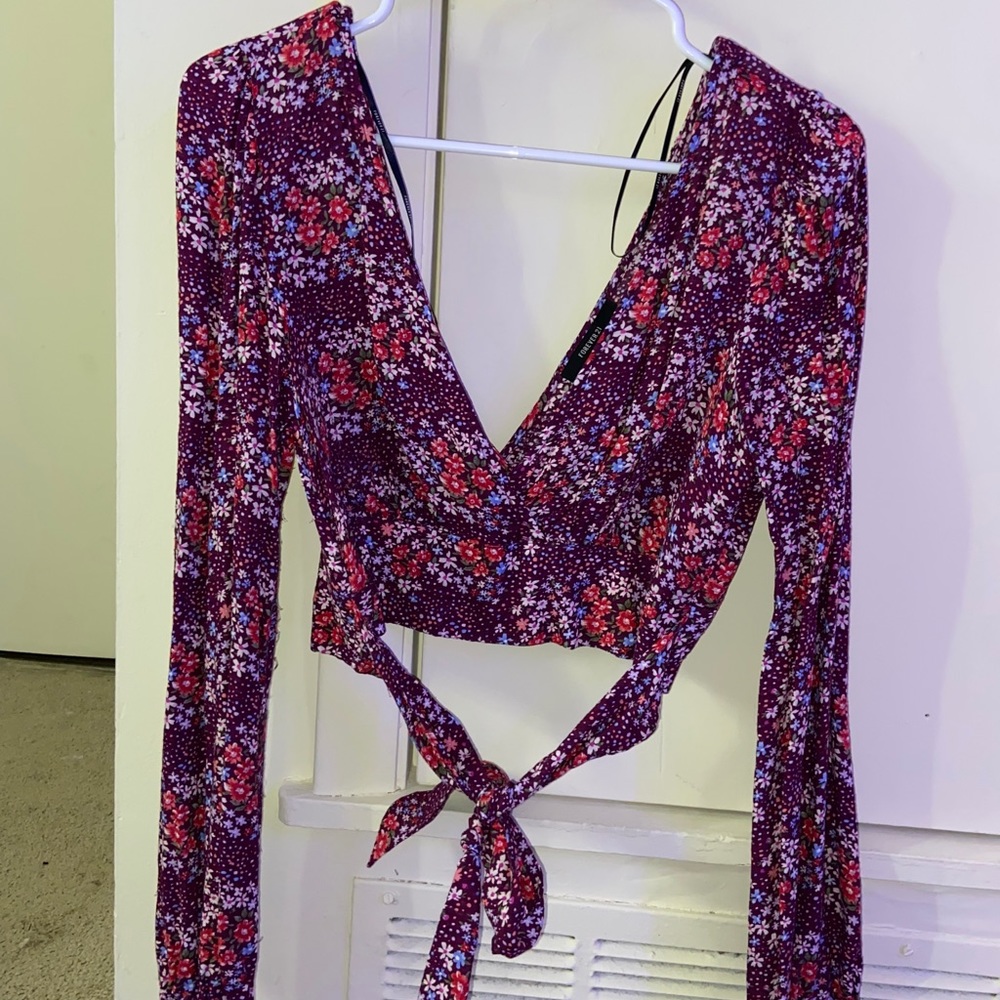 Floral print long sleeve crop top